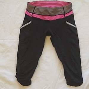 Lululemon Capris (CP 01)